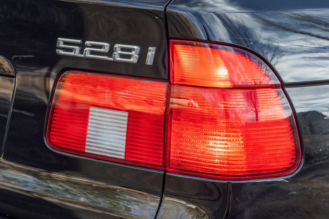 1999 BMW E39 5 Series - Image 24 of 31