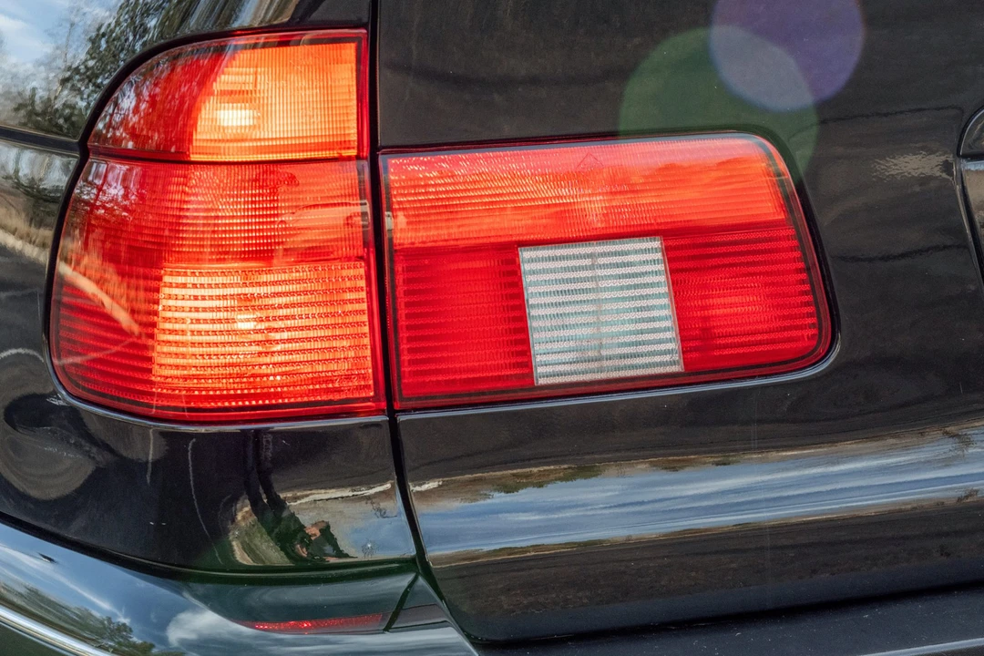 1999 BMW E39 5 Series - Image 23 of 31