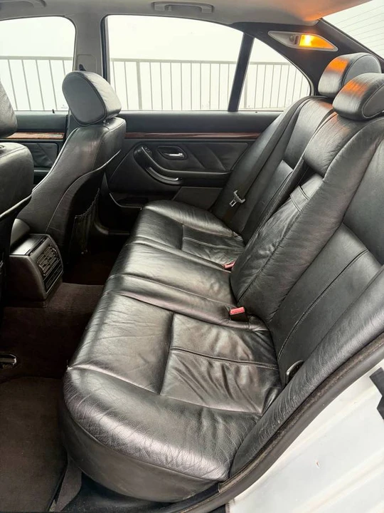 1999 BMW E39 540i - Image 16 of 17