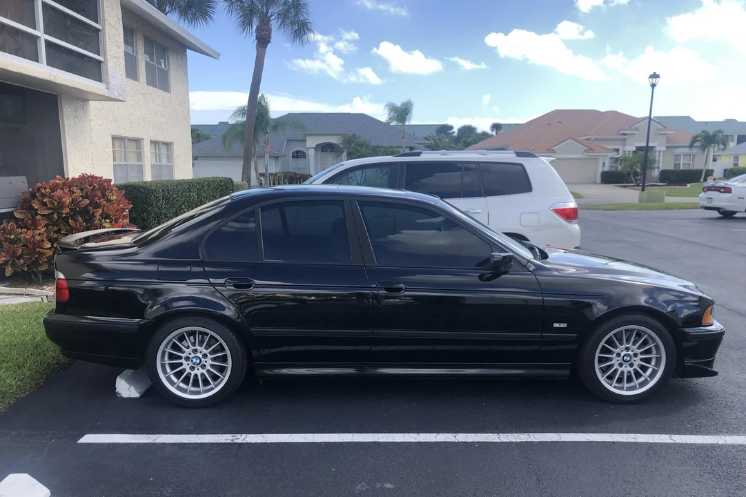 1999 BMW E39 540i - Image 12 of 31