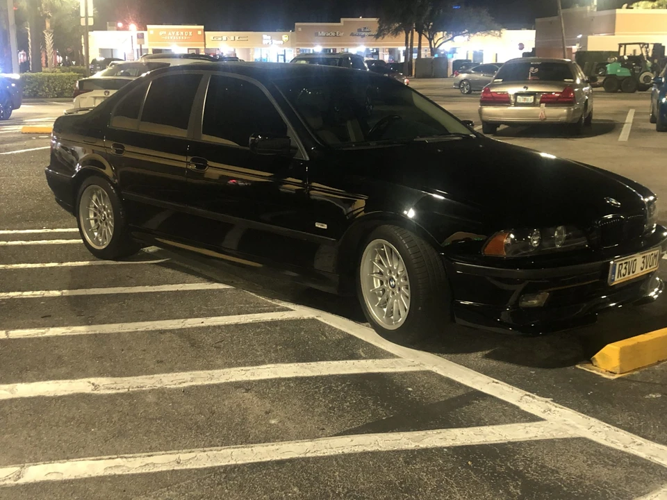 1999 BMW E39 540i - Image 11 of 31