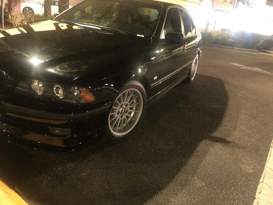 1999 BMW E39 540i - Image 18 of 31