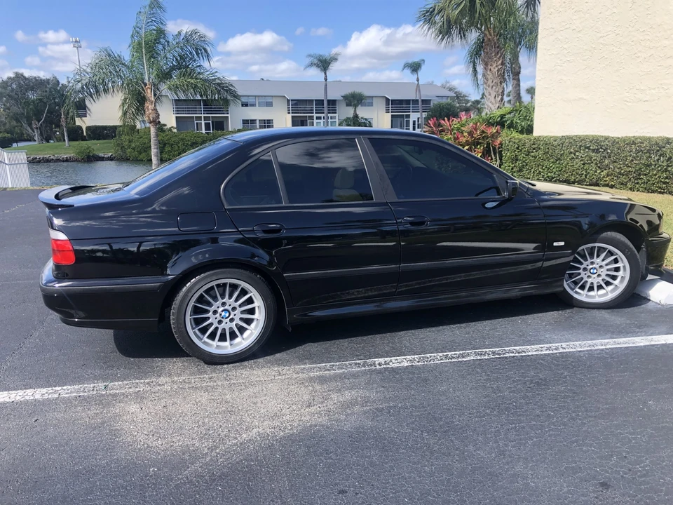 1999 BMW E39 540i - Image 13 of 31