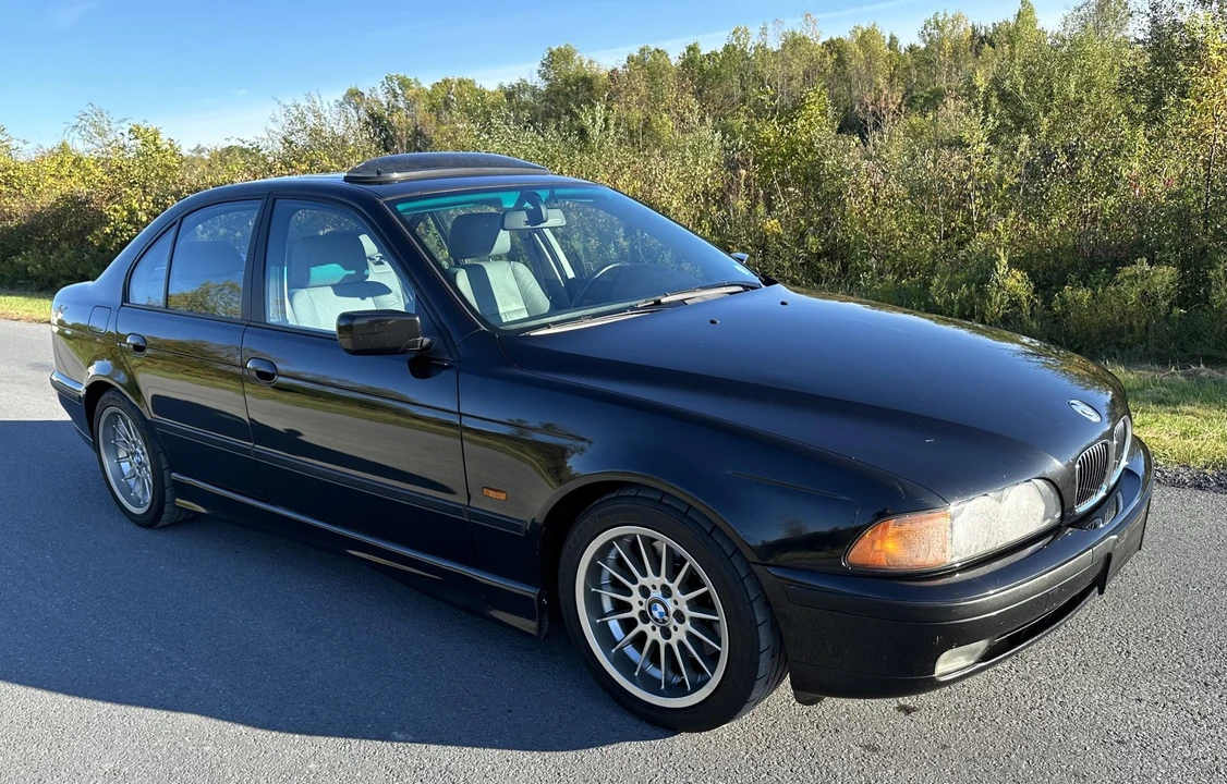 1999 BMW E39 540i - Image 26 of 31