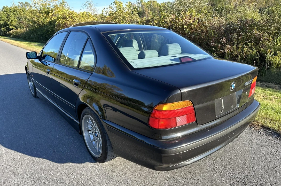 1999 BMW E39 540i - Image 15 of 31