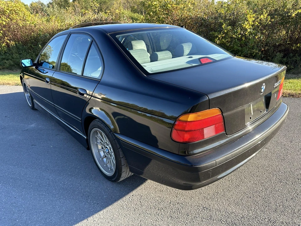 1999 BMW E39 540i - Image 14 of 31