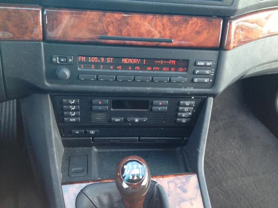 1999 BMW E39 540i - Image 9 of 31