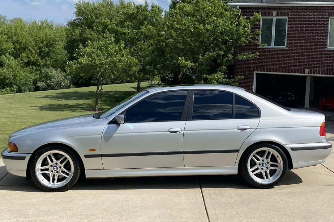 1999 BMW E39 540i - Image 3 of 31