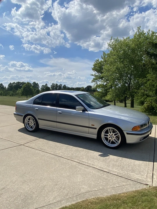 1999 BMW E39 540i - Image 12 of 31