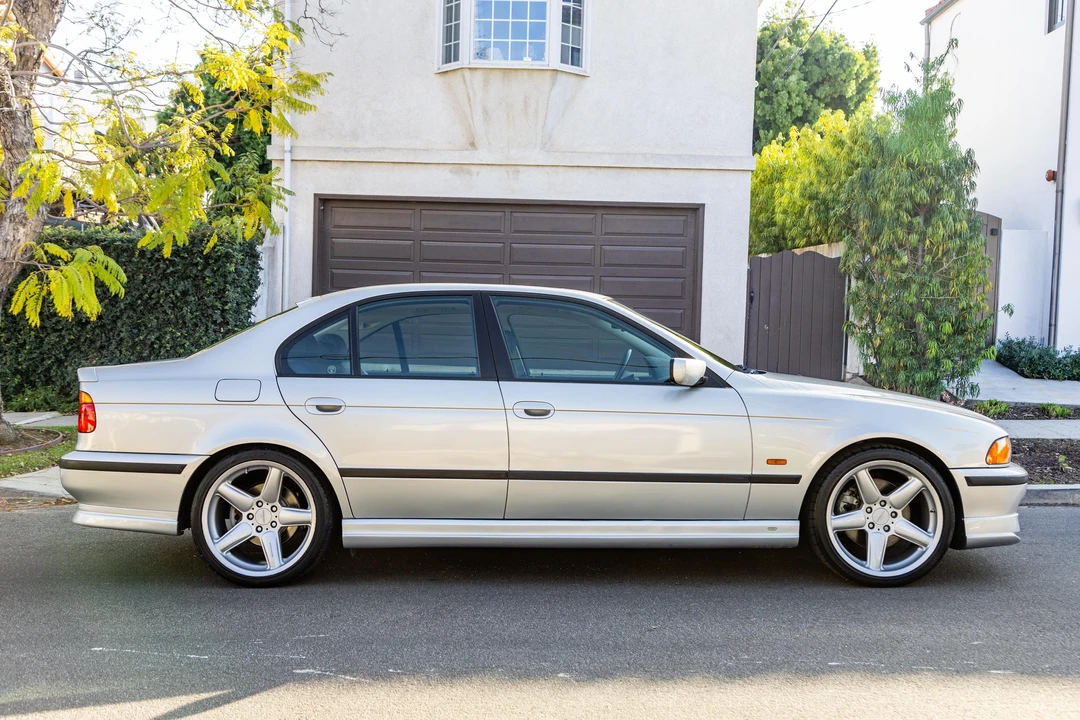 1999 BMW E39 540i - Image 8 of 31