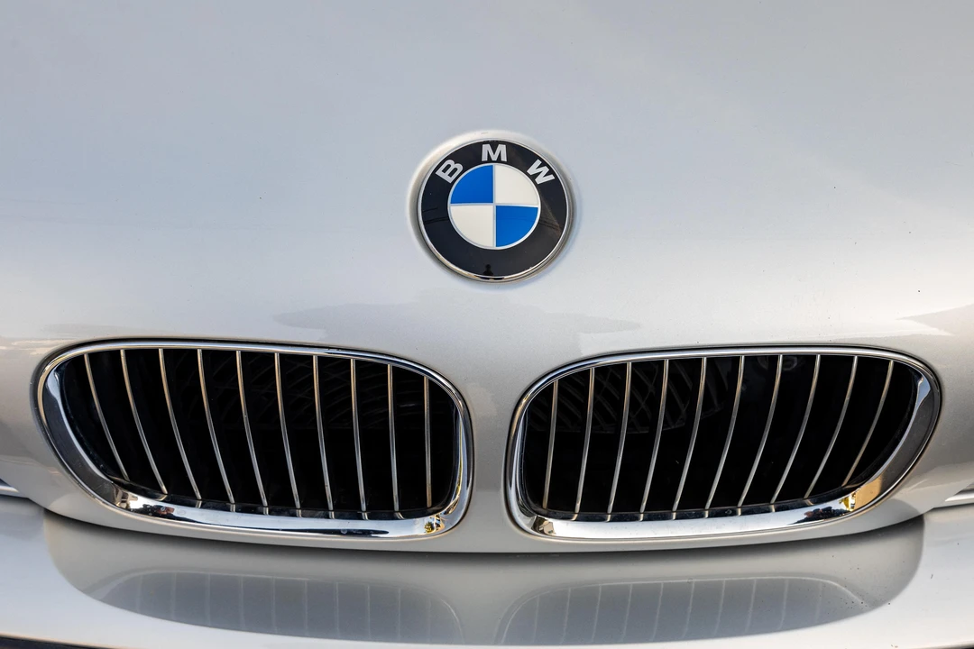 1999 BMW E39 540i - Image 10 of 31
