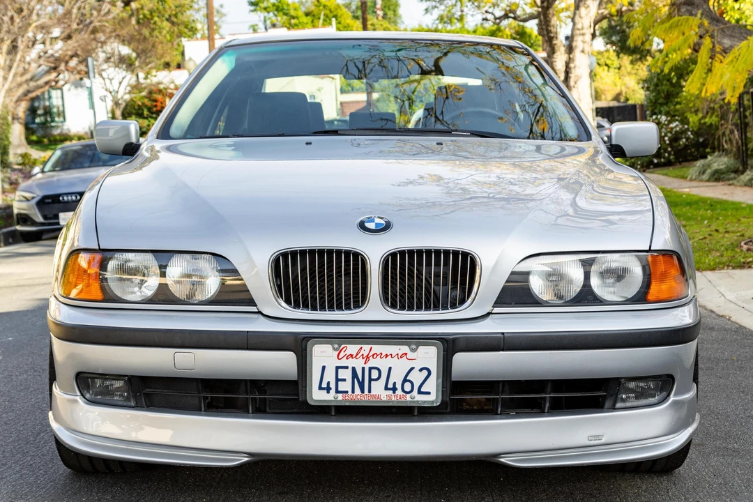 1999 BMW E39 540i - Image 2 of 31