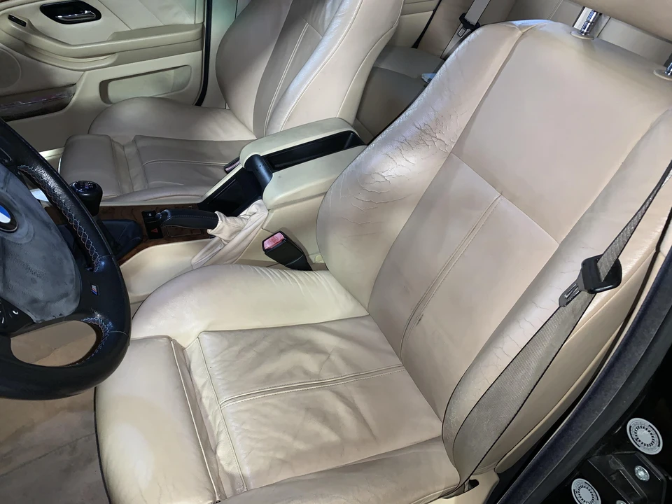 1999 BMW E39 540i - Image 28 of 31