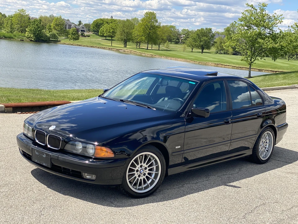 1999 BMW E39 540i - Image 10 of 31