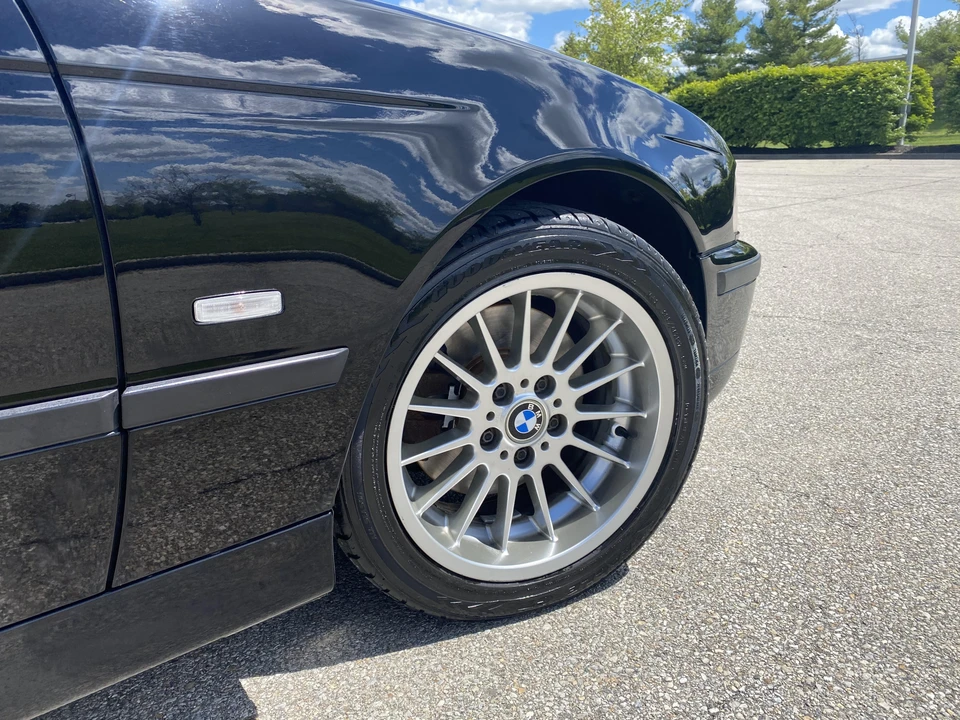 1999 BMW E39 540i - Image 20 of 31