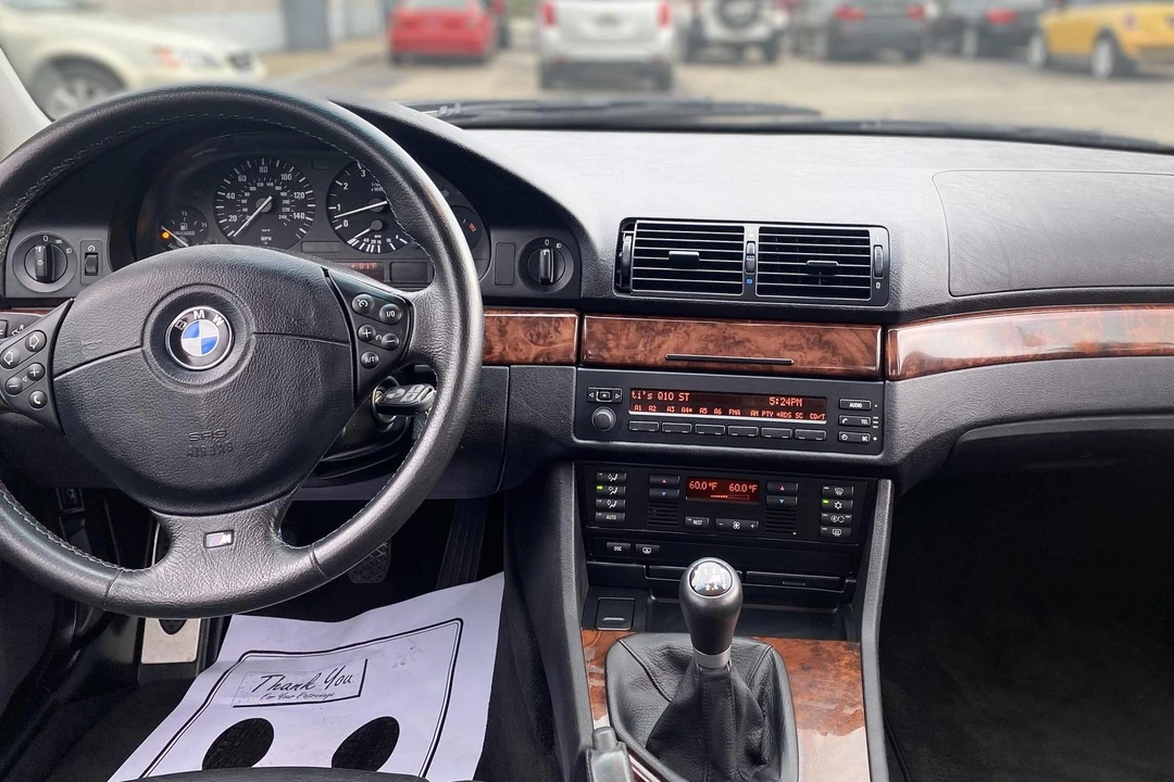 1999 BMW E39 540i - Image 24 of 31