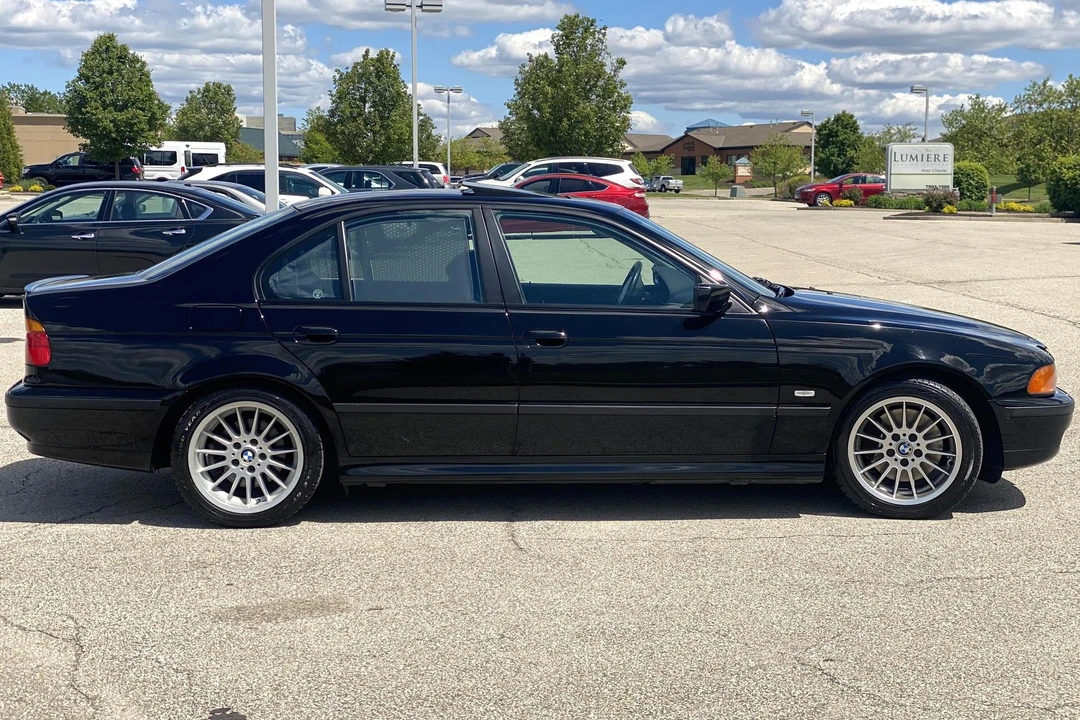 1999 BMW E39 540i - Image 3 of 31