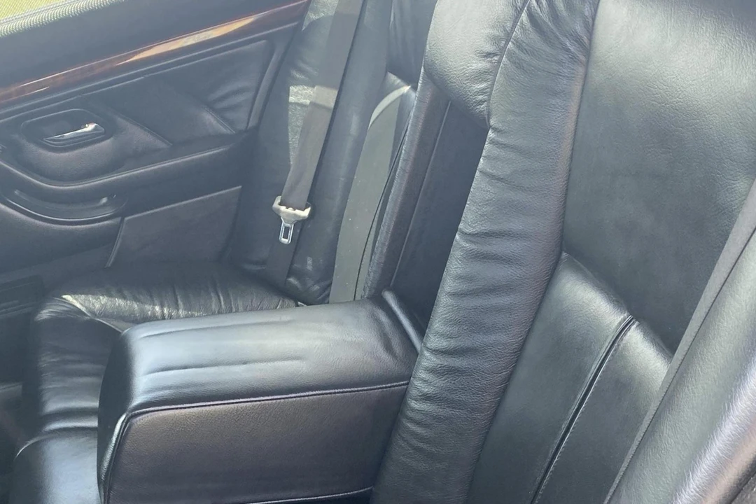 1999 BMW E39 540i - Image 30 of 31