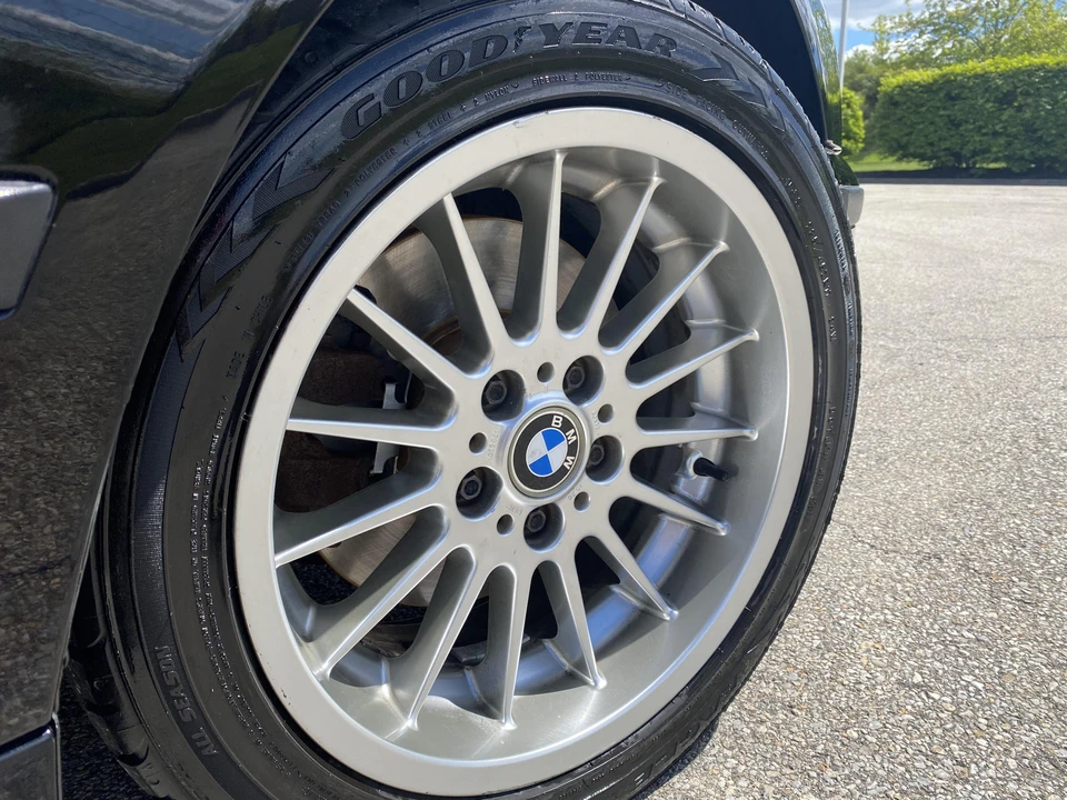 1999 BMW E39 540i - Image 21 of 31