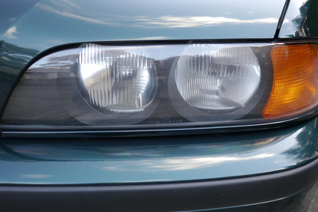 1999 BMW E39 540i - Image 19 of 31