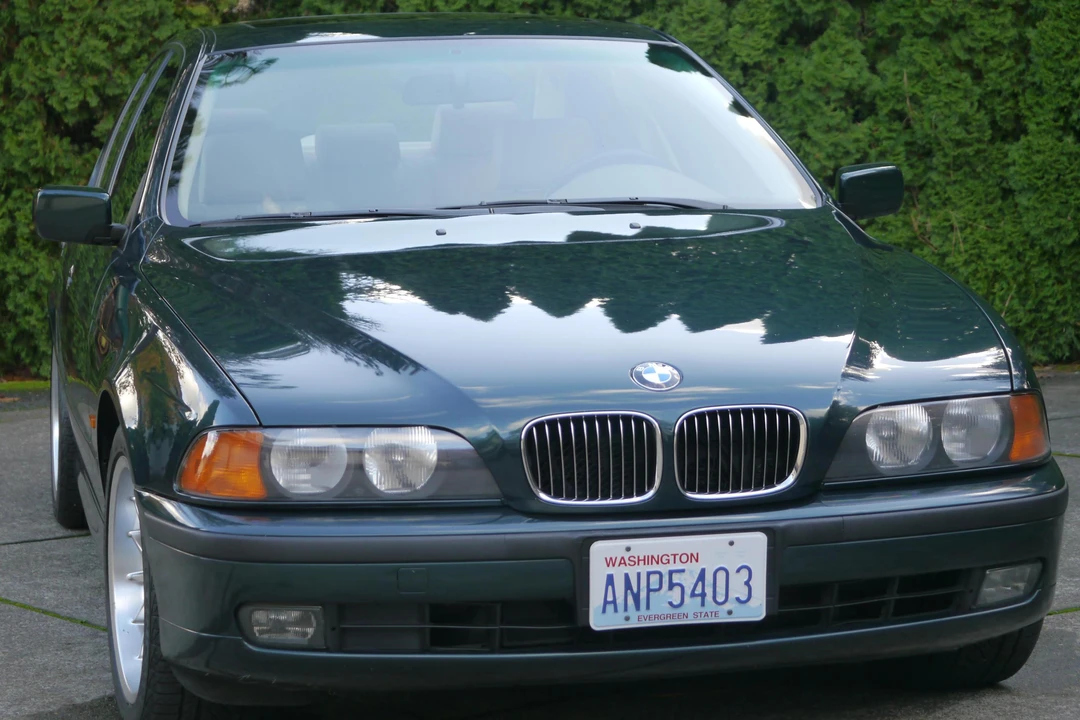 1999 BMW E39 540i - Image 2 of 31