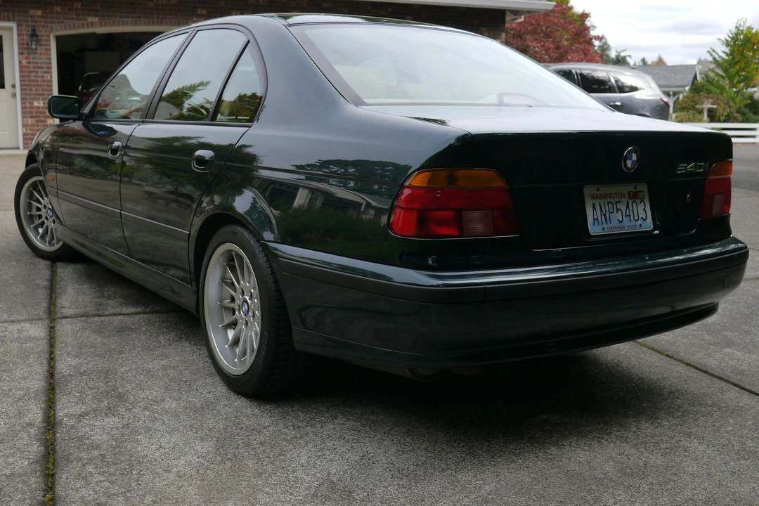1999 BMW E39 540i - Image 11 of 31