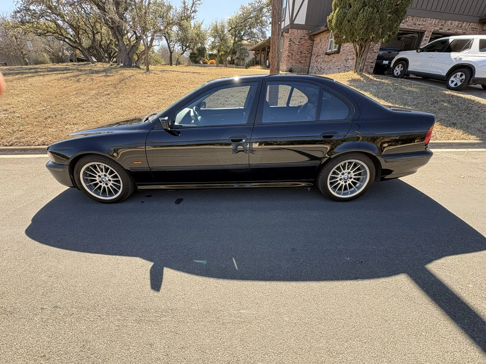 1999 BMW E39 540i - Image 5 of 31