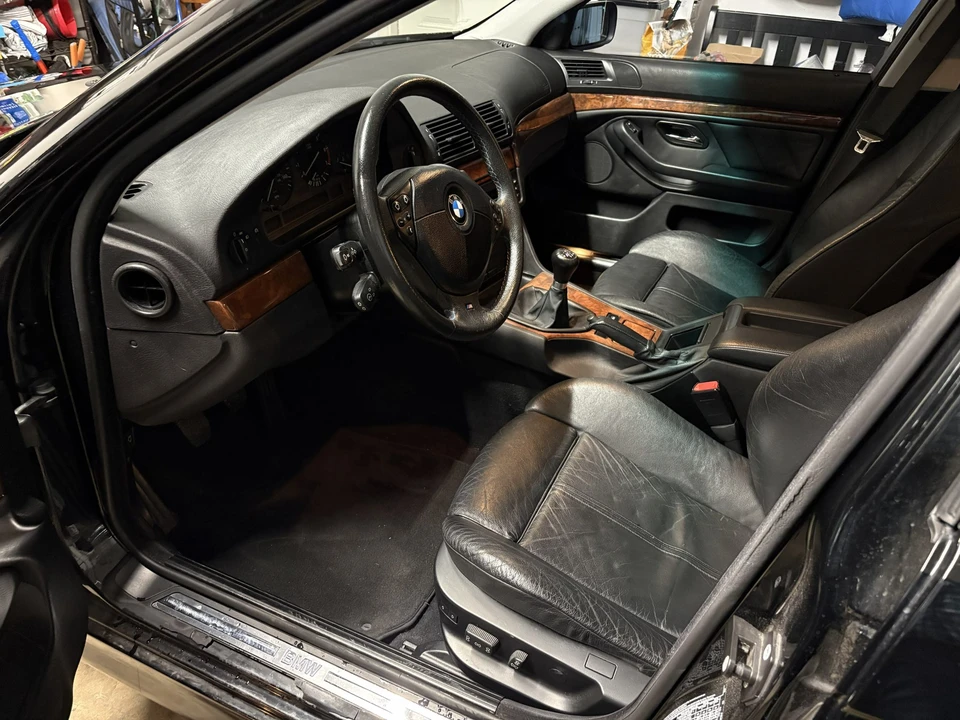 1999 BMW E39 540i - Image 25 of 31