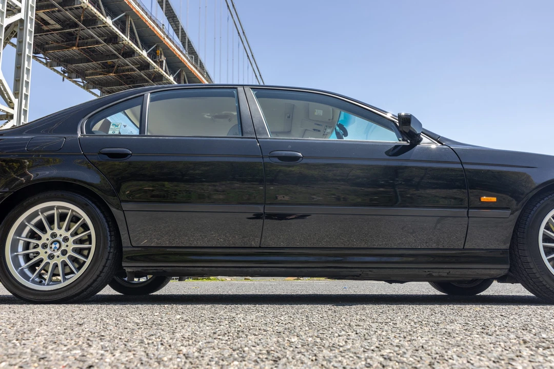 1999 BMW E39 540i - Image 17 of 31