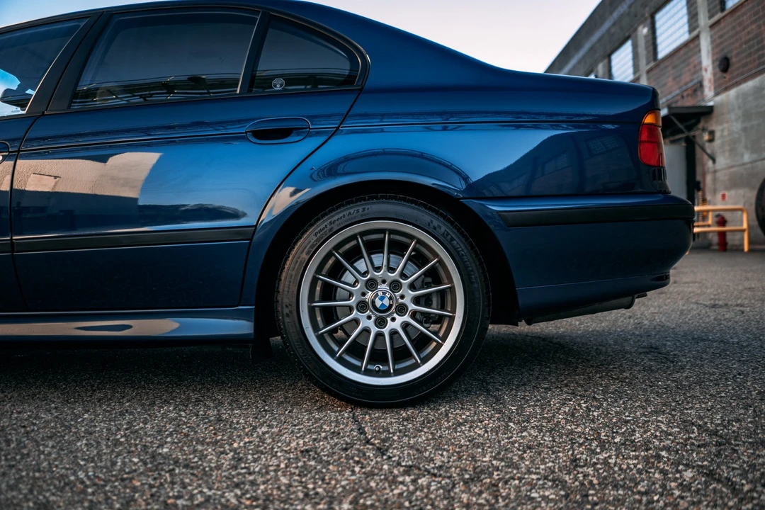 1999 BMW E39 540i - Image 17 of 31