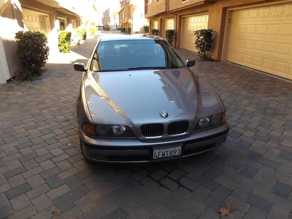 1999 BMW E39 540i - Image 7 of 31