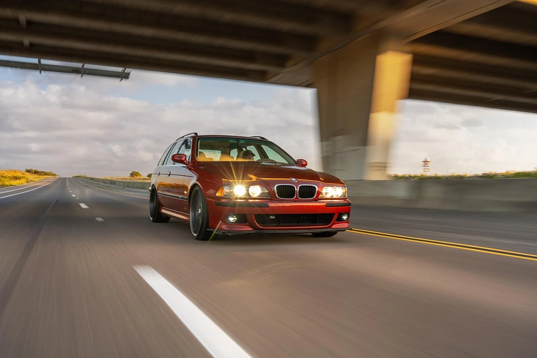1999 BMW E39 540i - Image 11 of 31