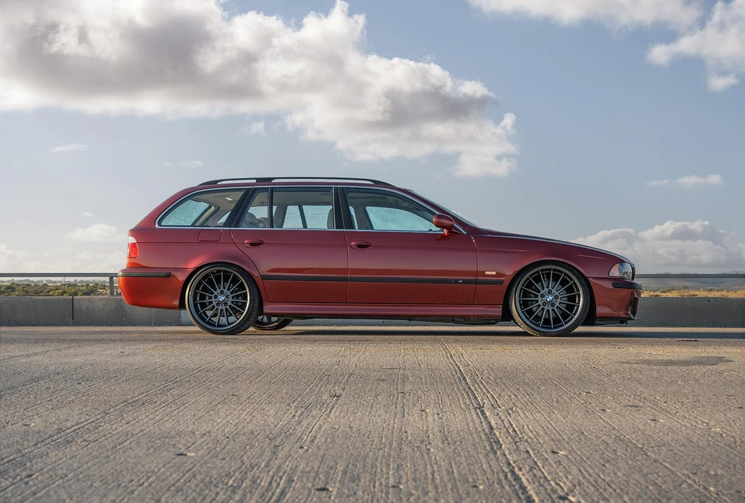 1999 BMW E39 540i - Image 19 of 31
