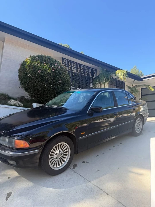 1999 BMW E39 540i - Image 2 of 6