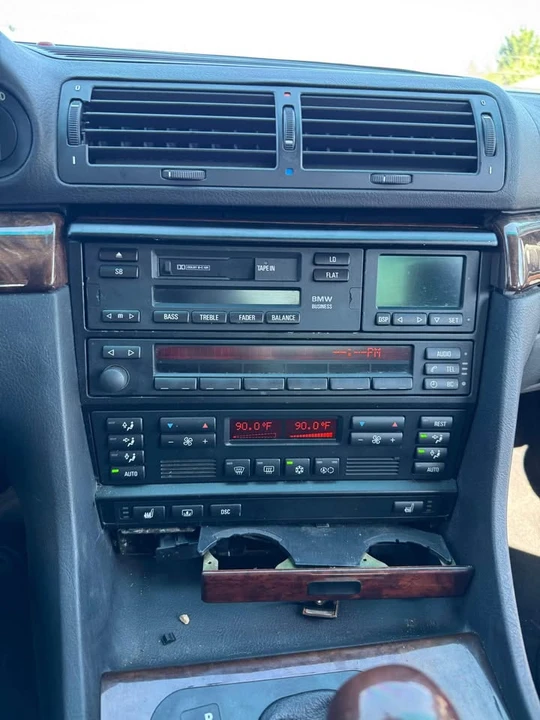 1999 BMW E38 7 Series - Image 6 of 13