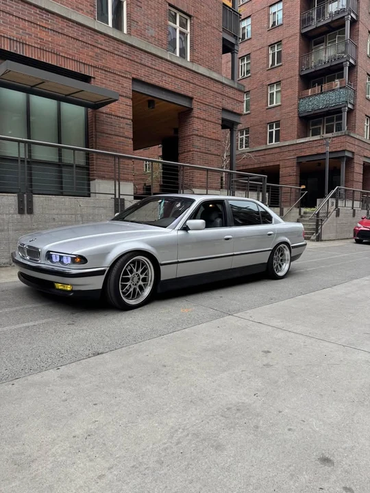 1999 BMW E38 7 Series - Image 2 of 13