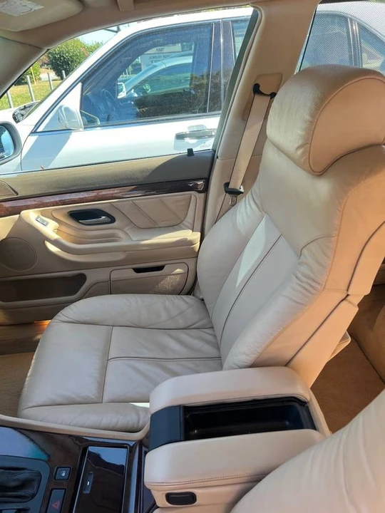 1999 BMW E38 750i & 750iL Sedan - Image 10 of 14