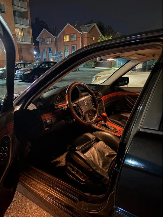 1999 BMW E38 7 Series - Image 6 of 6