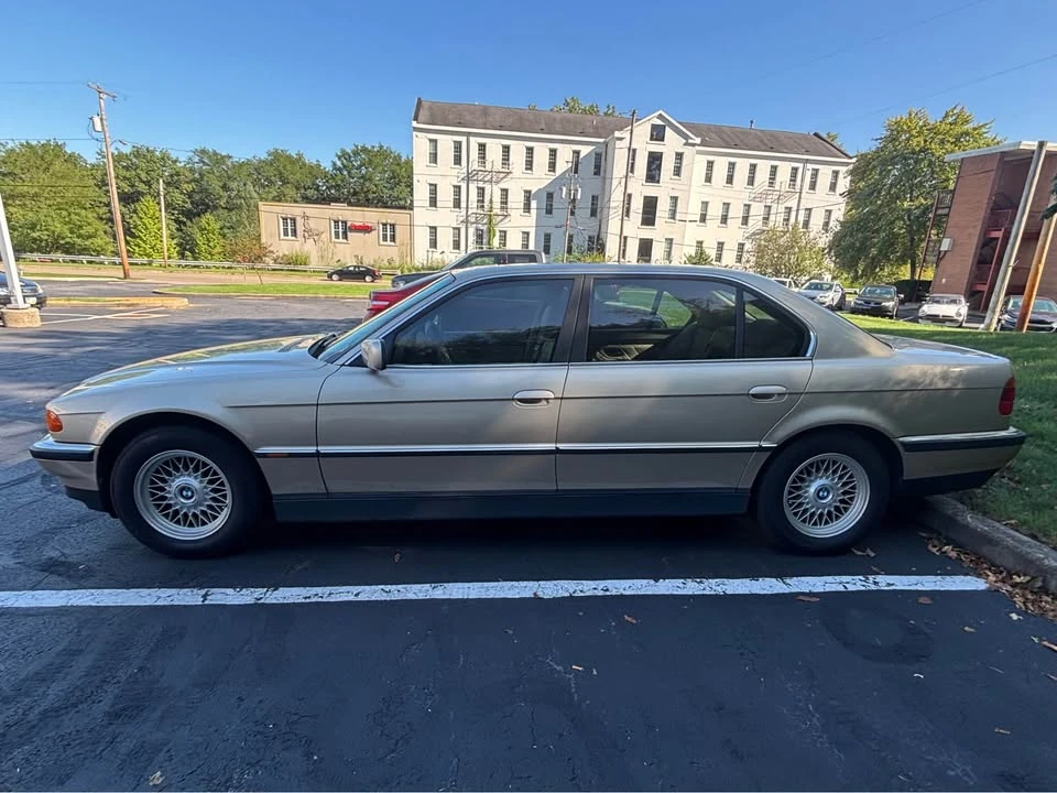 1999 BMW E38 7 Series - Image 3 of 16