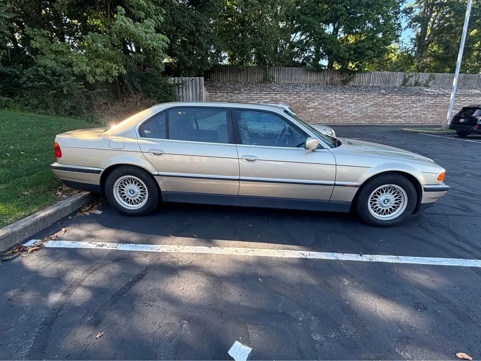 1999 BMW E38 7 Series - Image 2 of 16