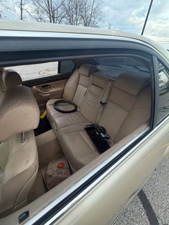 1999 BMW E38 7 Series - Image 6 of 9