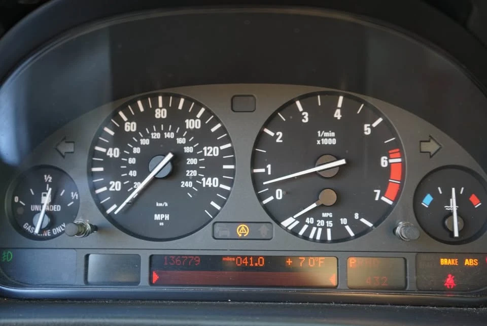 1999 BMW E38 7 Series - Image 9 of 20