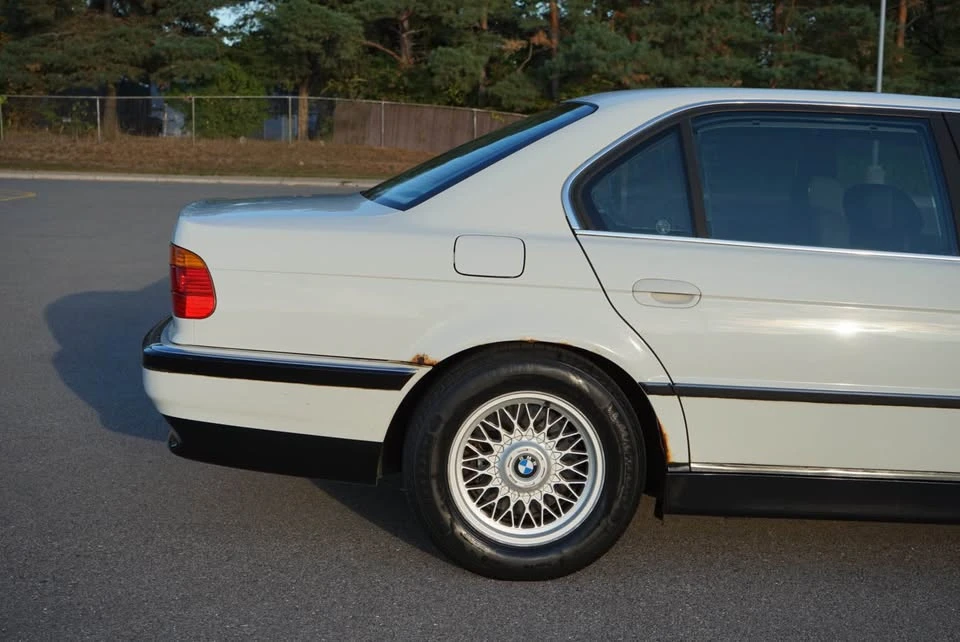 1999 BMW E38 7 Series - Image 3 of 20
