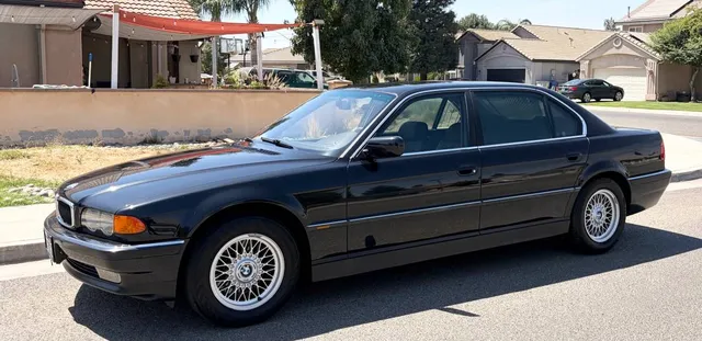1999 BMW 740Li