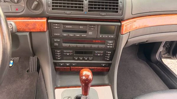 1999 BMW E38 7 Series - Image 16 of 21