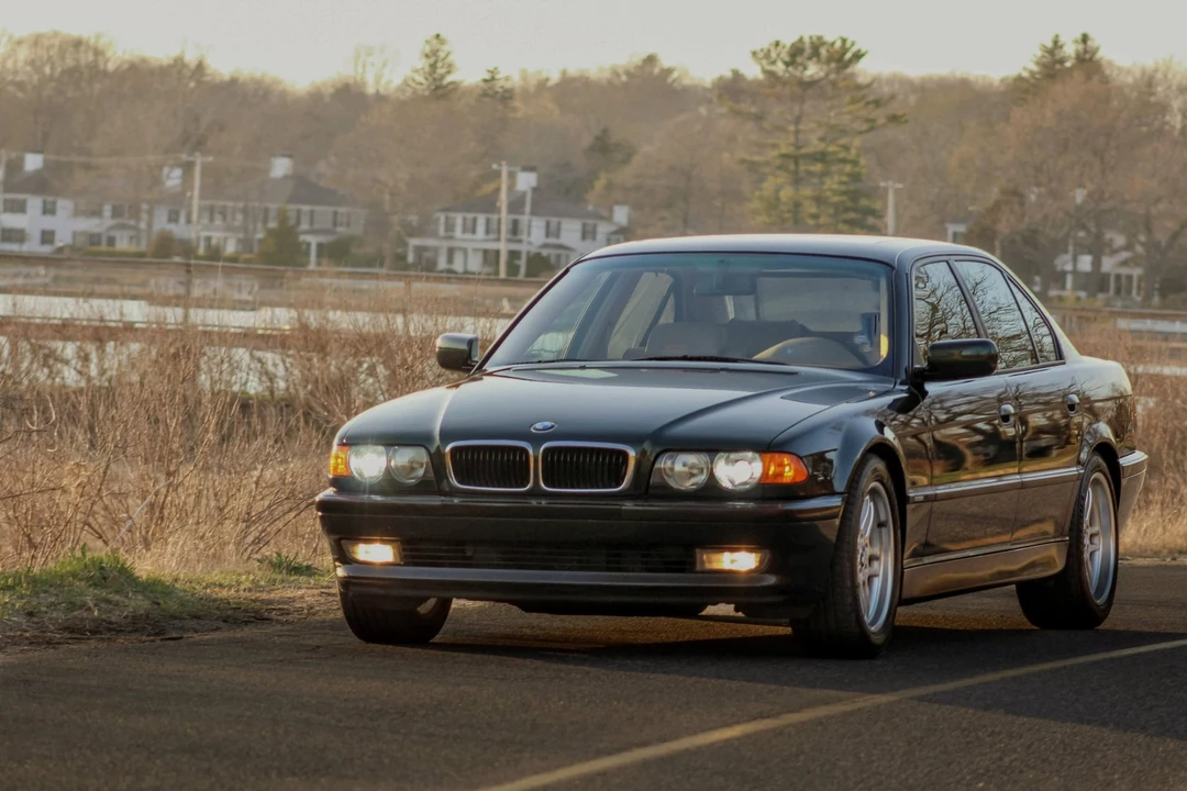 1999 BMW E38 7 Series - Image 8 of 31
