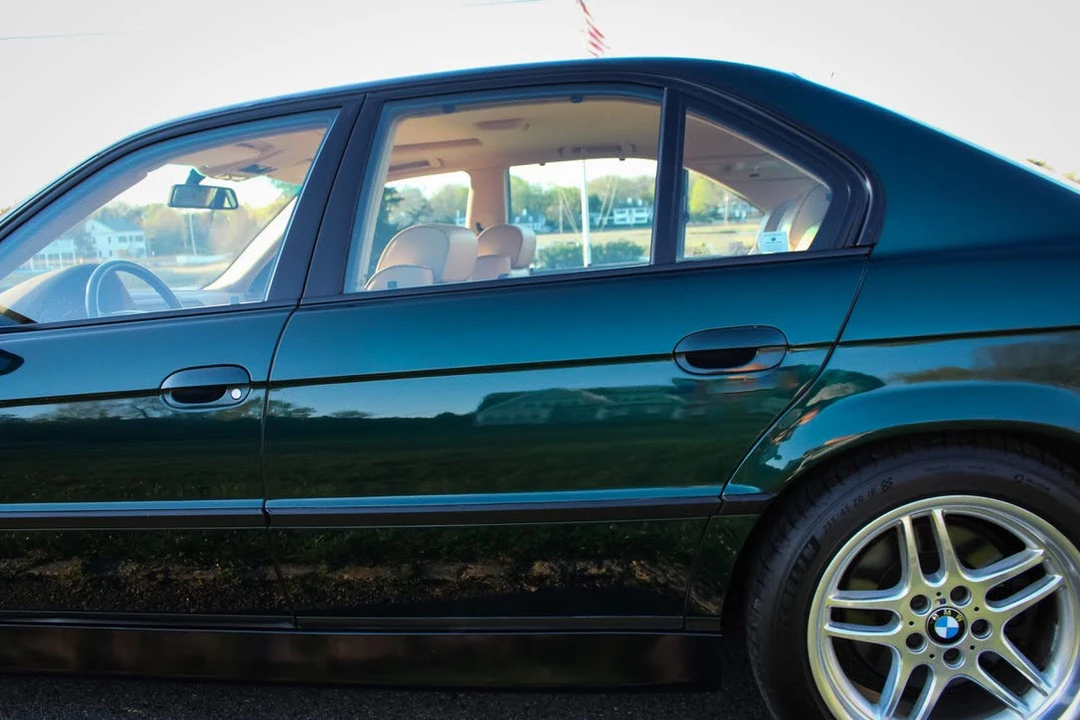 1999 BMW E38 7 Series - Image 30 of 31