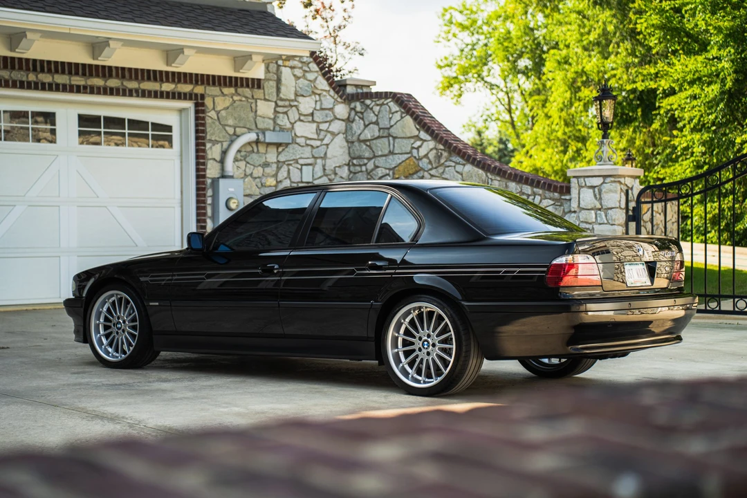 1999 BMW E38 7 Series - Image 24 of 31