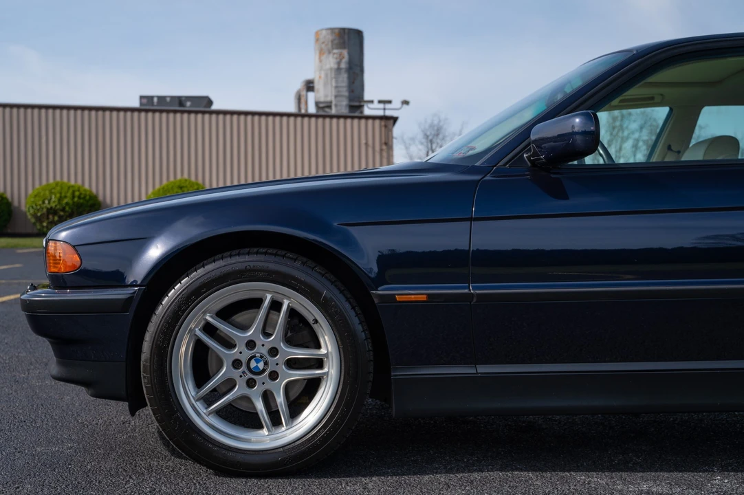 1999 BMW E38 7 Series - Image 19 of 31