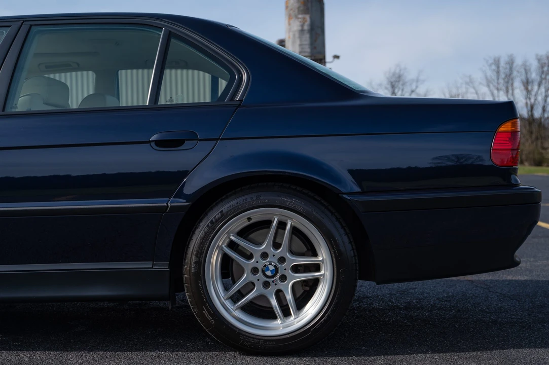 1999 BMW E38 7 Series - Image 20 of 31